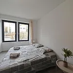 Le 15 - Beau T3 Lumineux Et Confortable- Stationnement Gratuit - Mulhouse Apartment