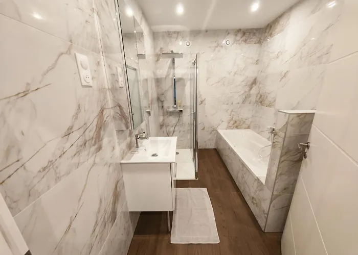 Le 15 - Beau T3 Lumineux Et Confortable- Stationnement Gratuit - Mulhouse * Riedisheim